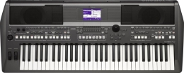 Keyboard YAMAHA PSR-S670